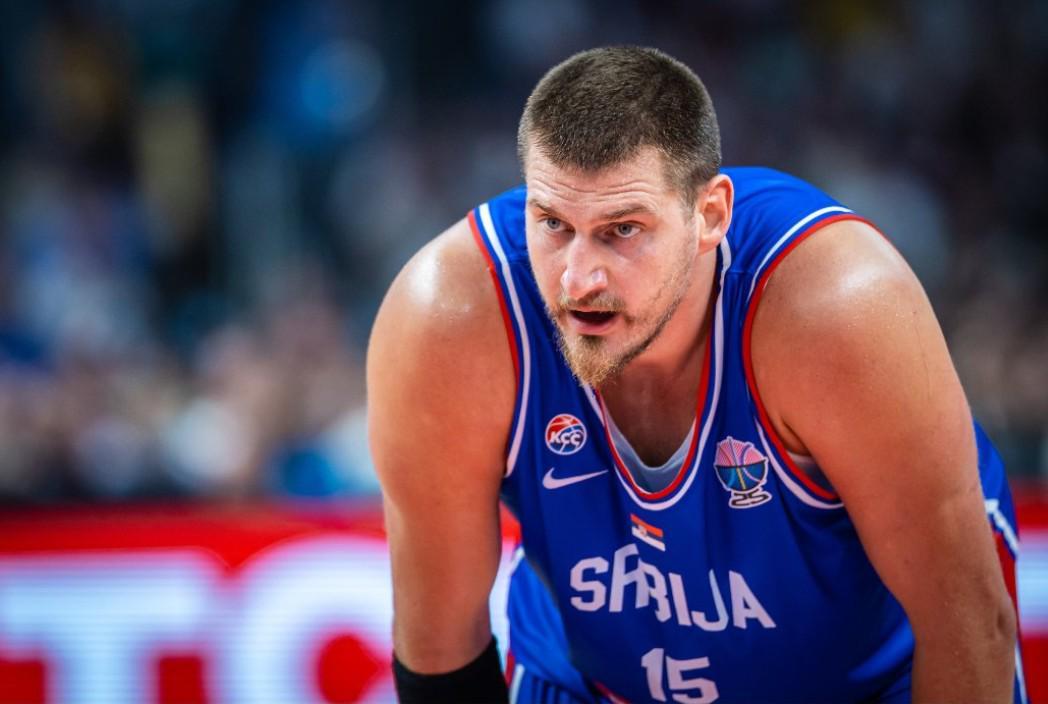 开云体育官方网址-功率拉满，约基奇26中15砍39分10板4助3断，三分4中1罚球8中8