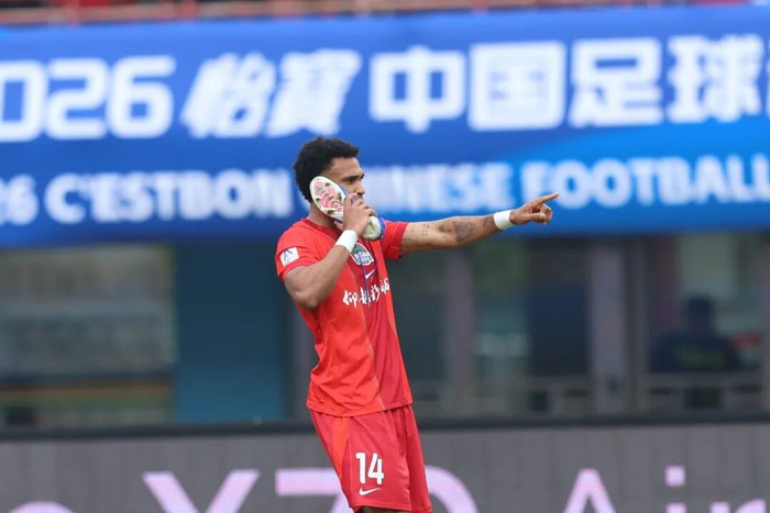 开云体育网页版入口-姆布拉屡失单刀&amp;amp;破门，河南2比1迎两连胜！玉昆后卫送礼+前锋乌龙！|云南|云南玉昆|纳萨里奥|奥斯卡|张宸梁_新浪体育_新浪新闻