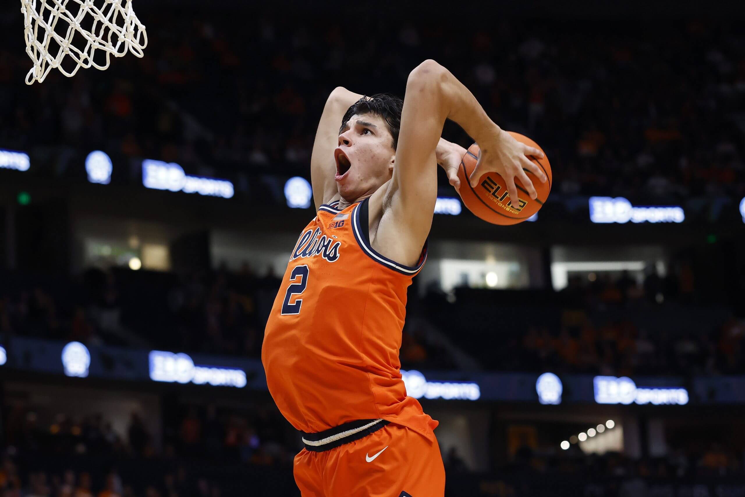 开云体育官方网-NBA退选截止，伊利诺伊领跑新赛季前25